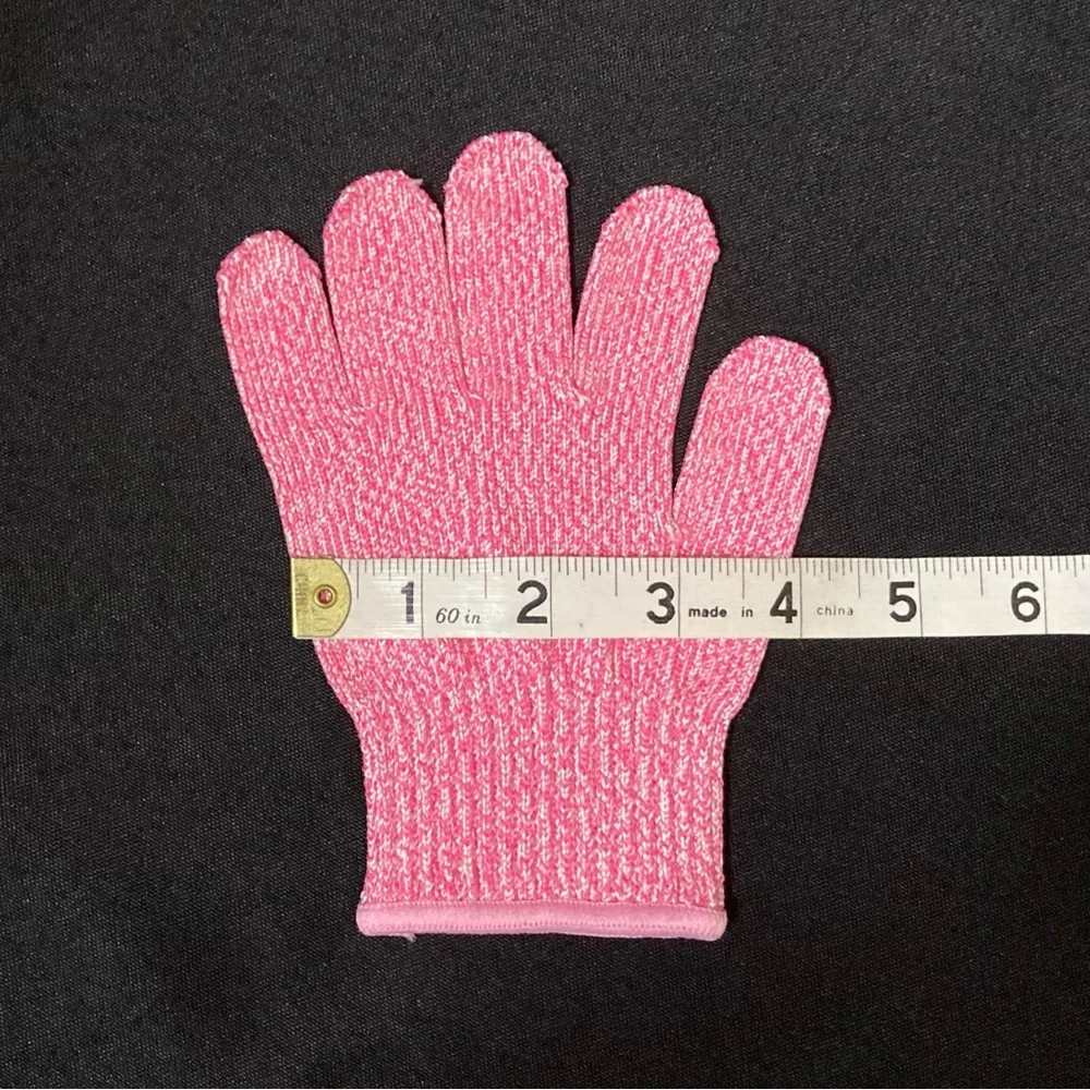 ⭐️ Pink and White Knit Little Girl’s Gloves Size Small Ages 5-7